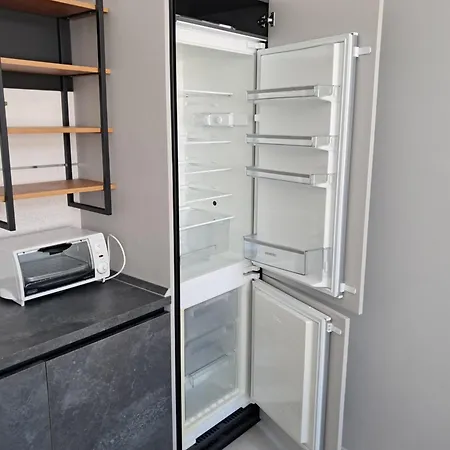 Per Me Si Va 公寓 *